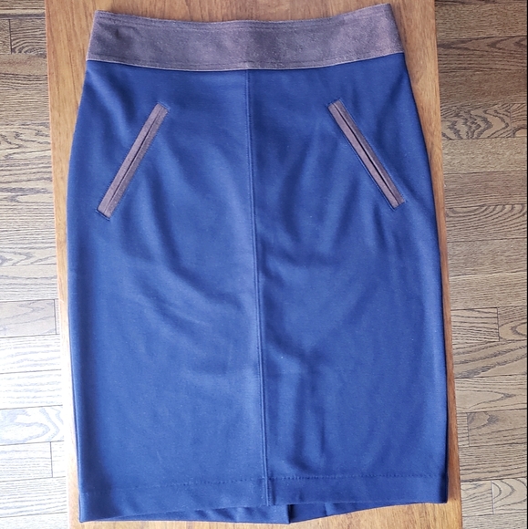 Club Monaco | Navy Qnd Brown Pencil Skirt - Picture 3 of 11